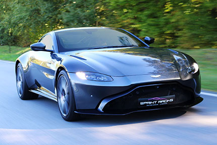 écouverte Aston-Martin Vantage 2 tours