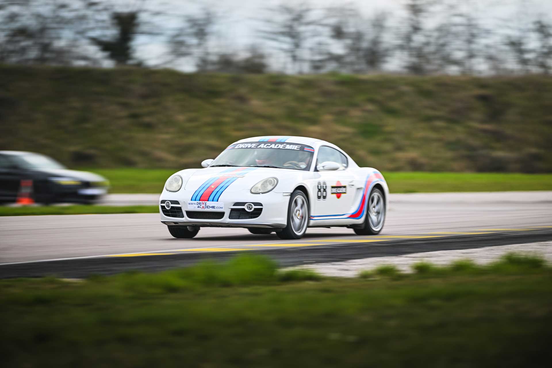 Location Porsche Cayman circuit de Mirecourt
